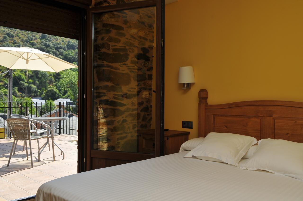 Hotel Rural Pescadores Sobrado Exterior photo